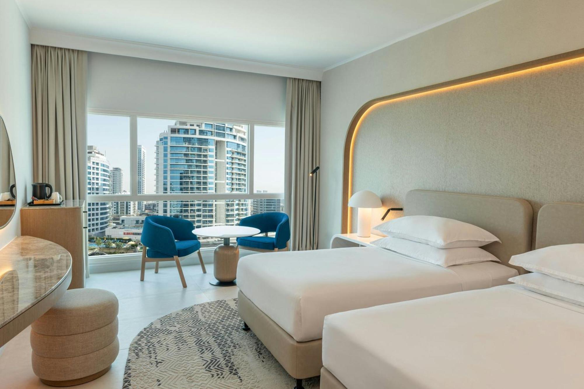 Sheraton Jumeirah Beach Resort Dubai Exterior foto